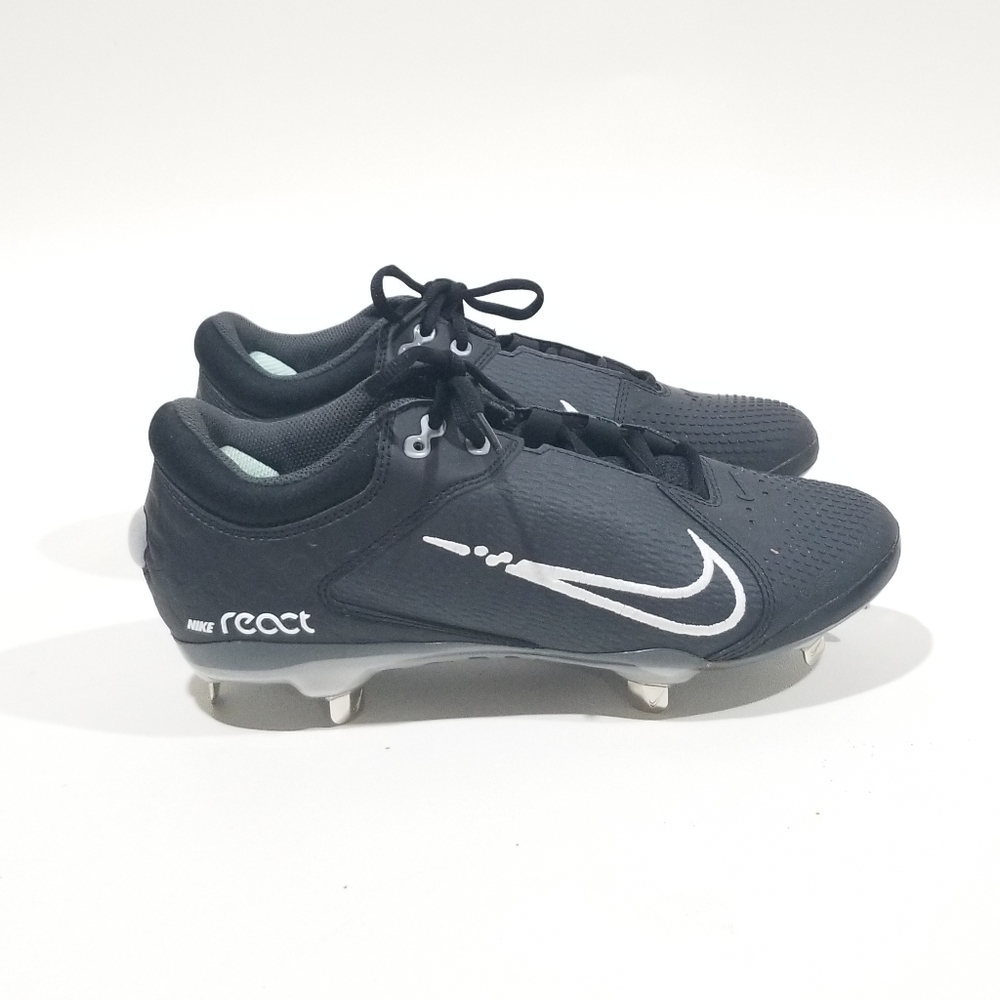 Nike Women's Hyperdiamond 4 Metal Softball Cleats!